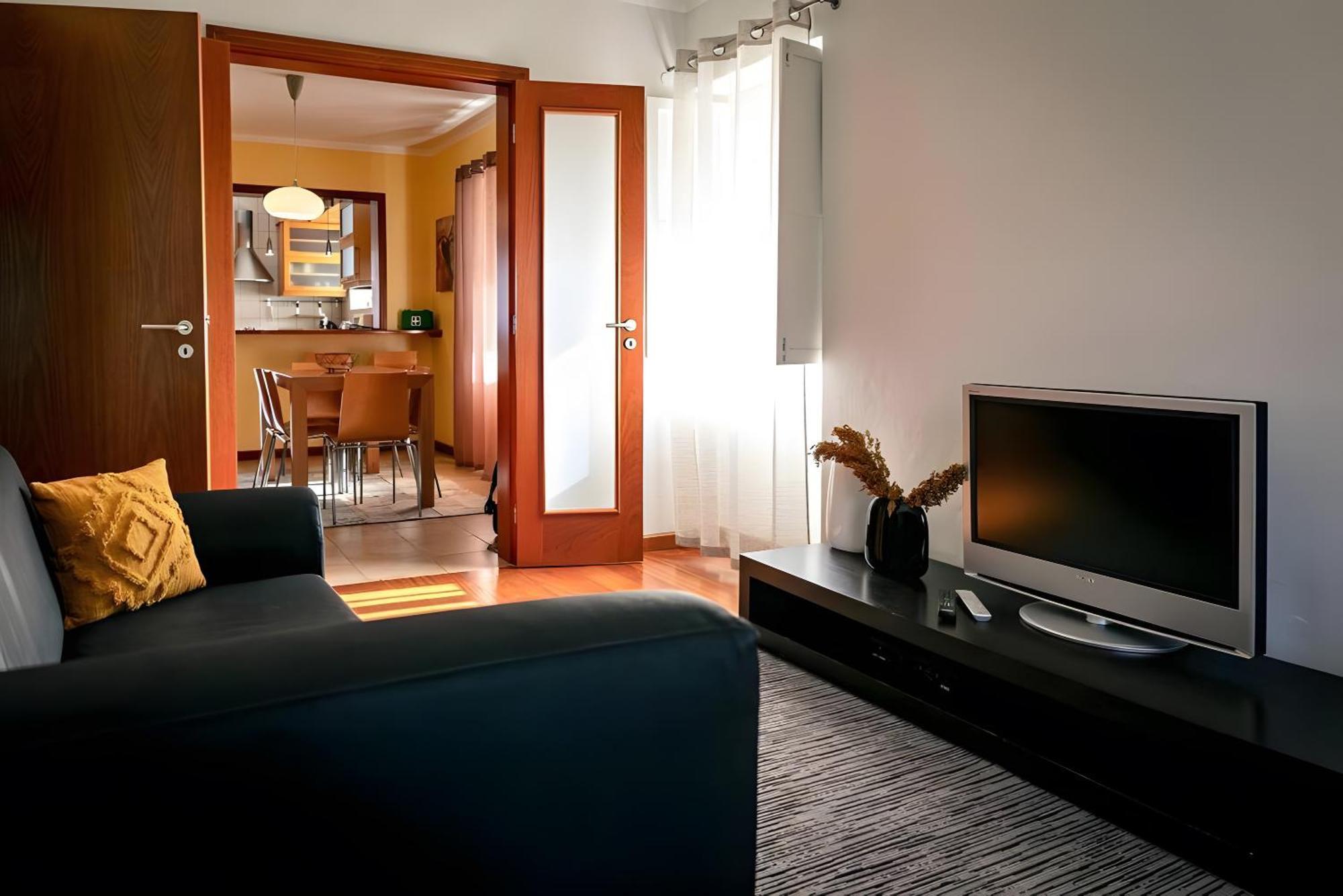 Casa Silveira Mar - Angra Apartment Angra do Heroismo Ngoại thất bức ảnh