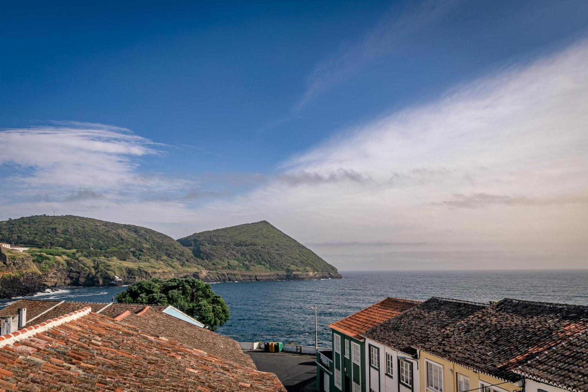 Casa Silveira Mar - Angra Apartment Angra do Heroismo Ngoại thất bức ảnh